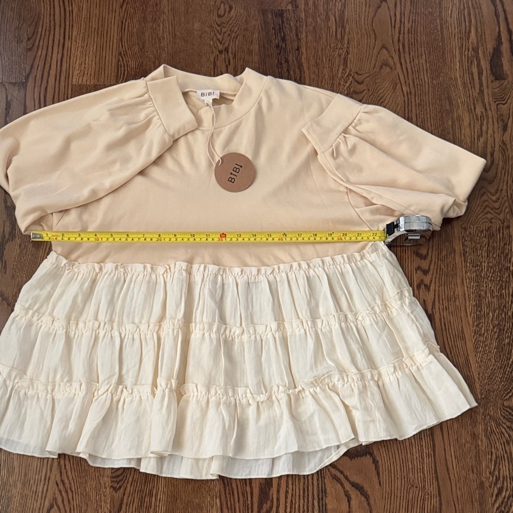 BiBi Cream Ruffle Blouse NWT - Picture 9 of 10
